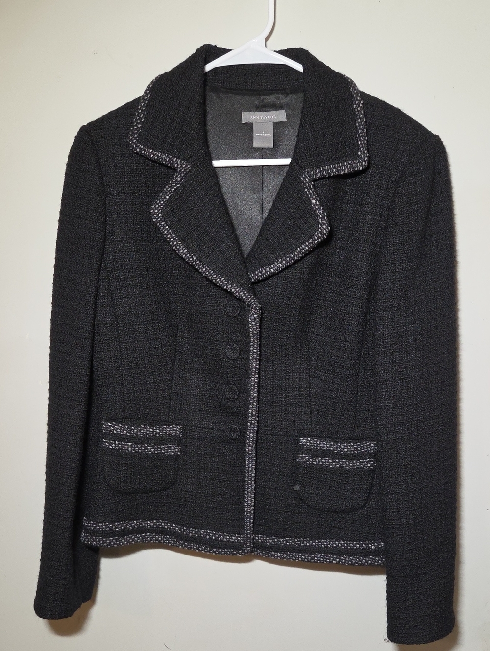 Ann Taylor Black Tweed Blazer with Contrast Trim Size 8